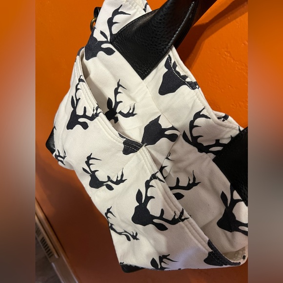 Rebekah Scott Designs big buck purse bag - Picture 3 of 5